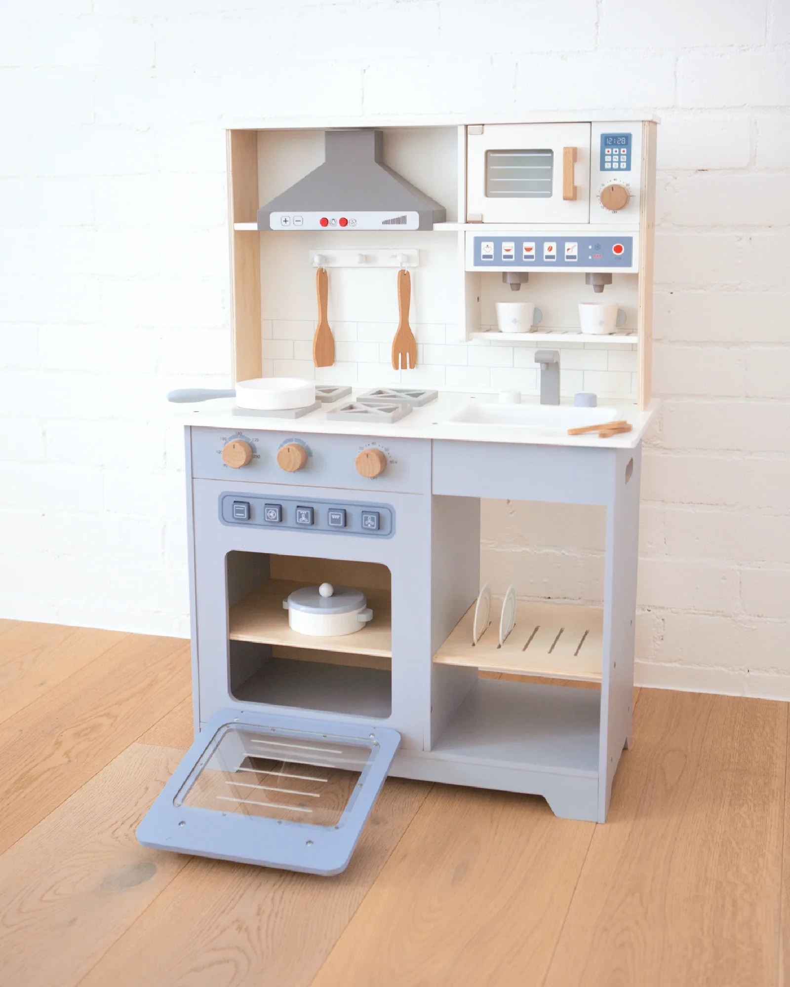 Le Grand Kitchen