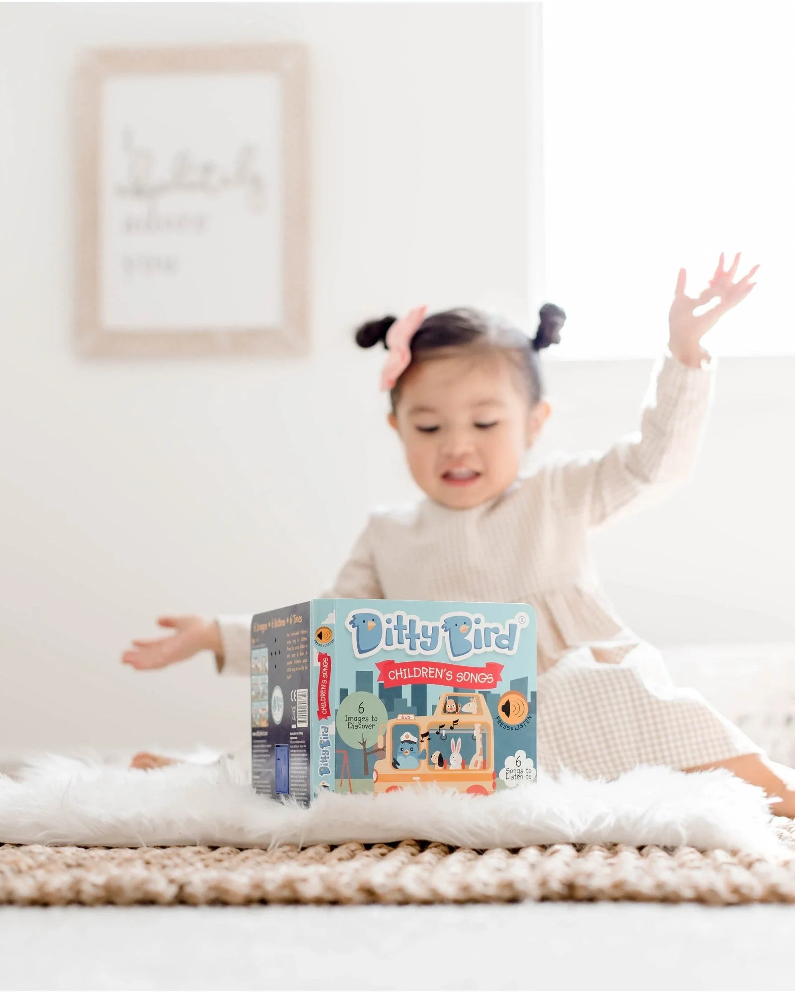 Children's Songs Board Book - Image 4