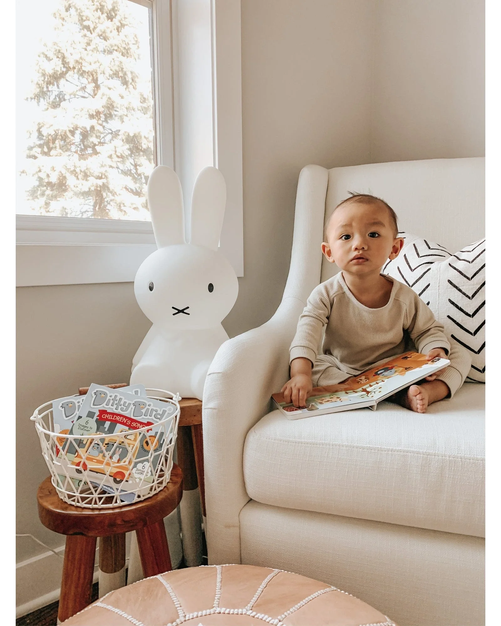 Children's Songs Board Book - Image 8