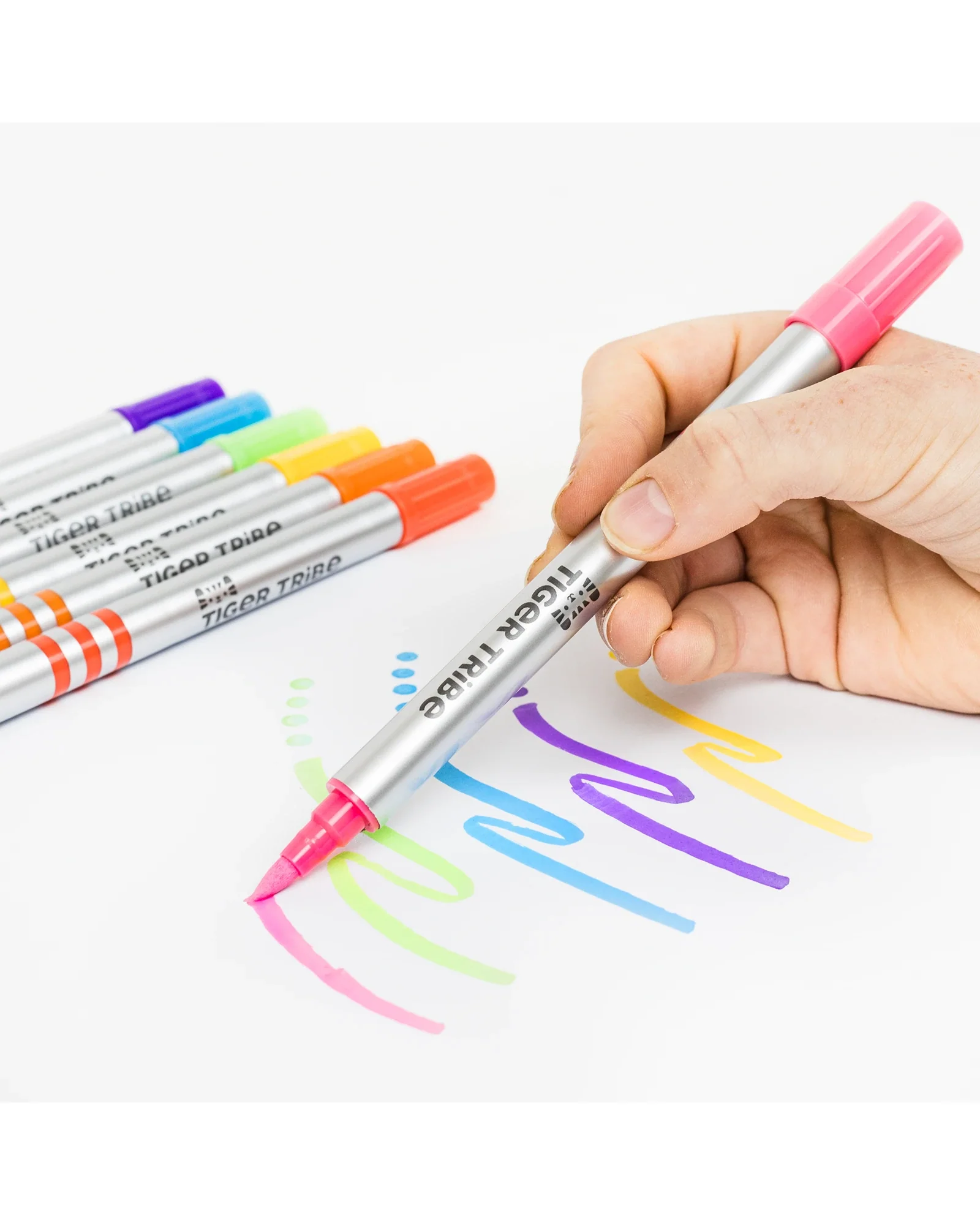 Dual-Tip Paint Pens - Image 4