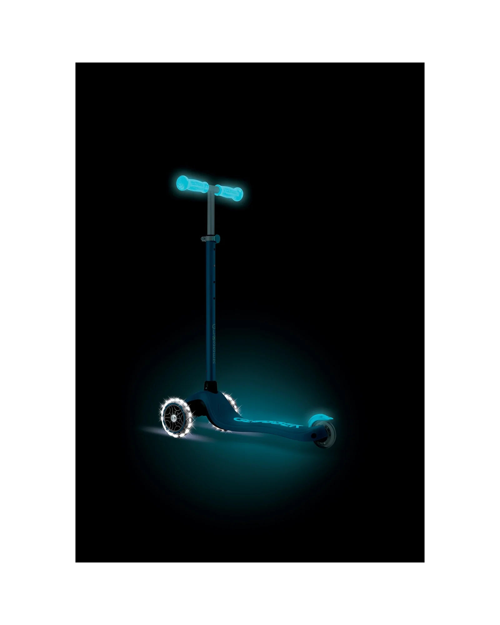 Globber Primo Plus Glow Lights Blueberry - Image 3
