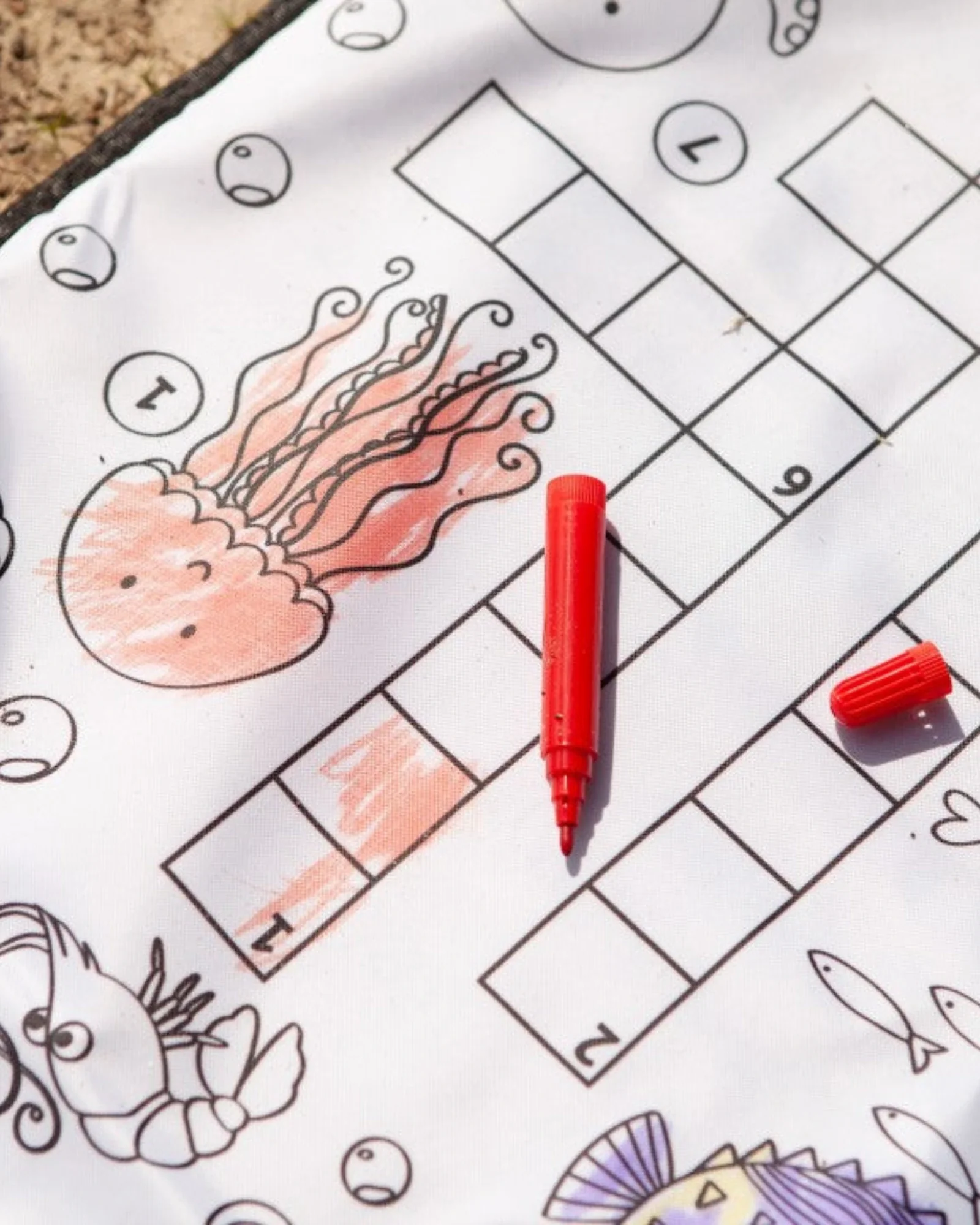 Picnic Blanket Colouring Fun V2 - Image 2