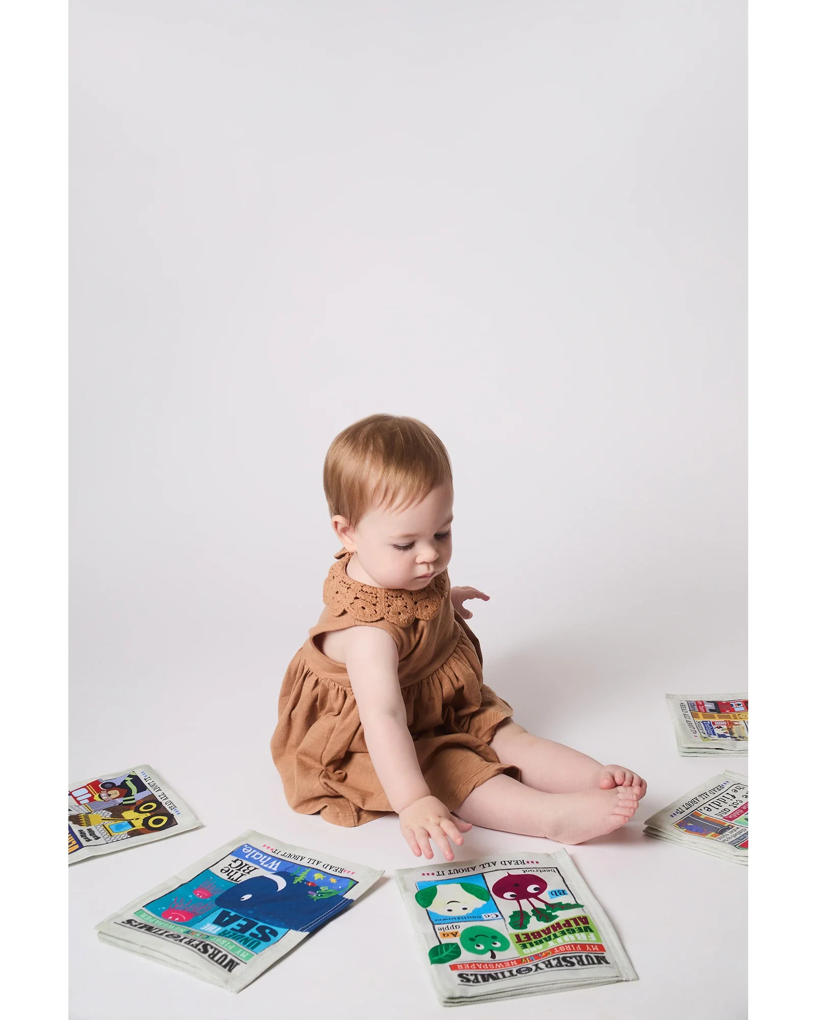 Jo & NicS Crinkly Cloth Books - Fruit & Veg - Image 8