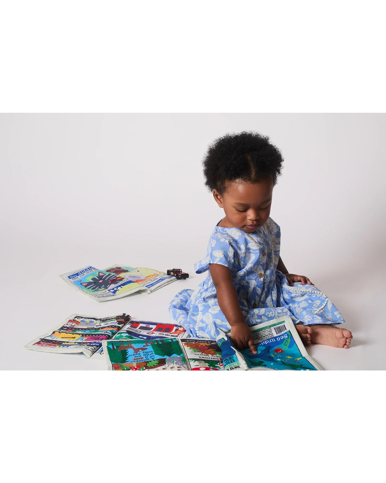 Jo & NicS Crinkly Cloth Books - Under The Sea - Image 10
