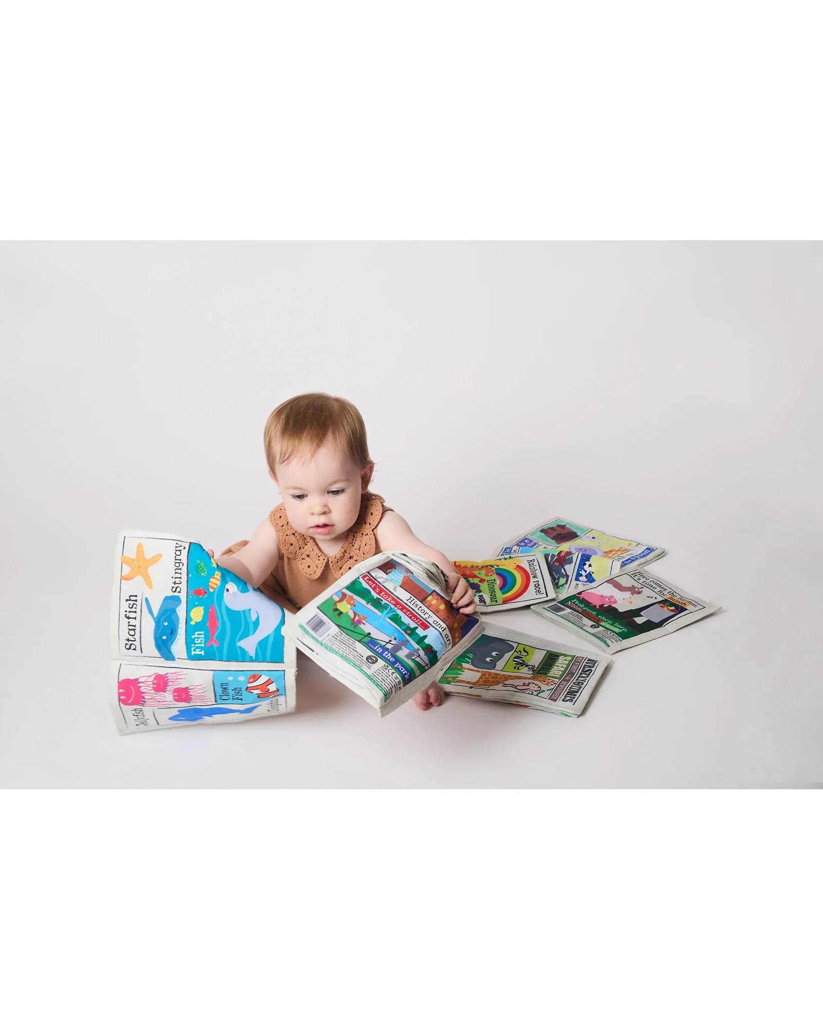 Jo & NicS Crinkly Cloth Books - Under The Sea - Image 12