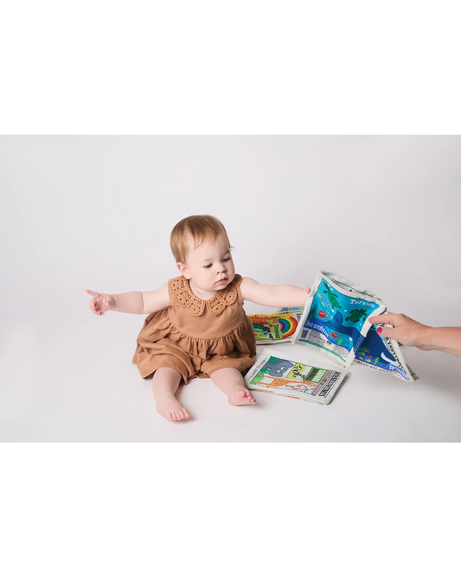 Jo & NicS Crinkly Cloth Books - Under The Sea - Image 13