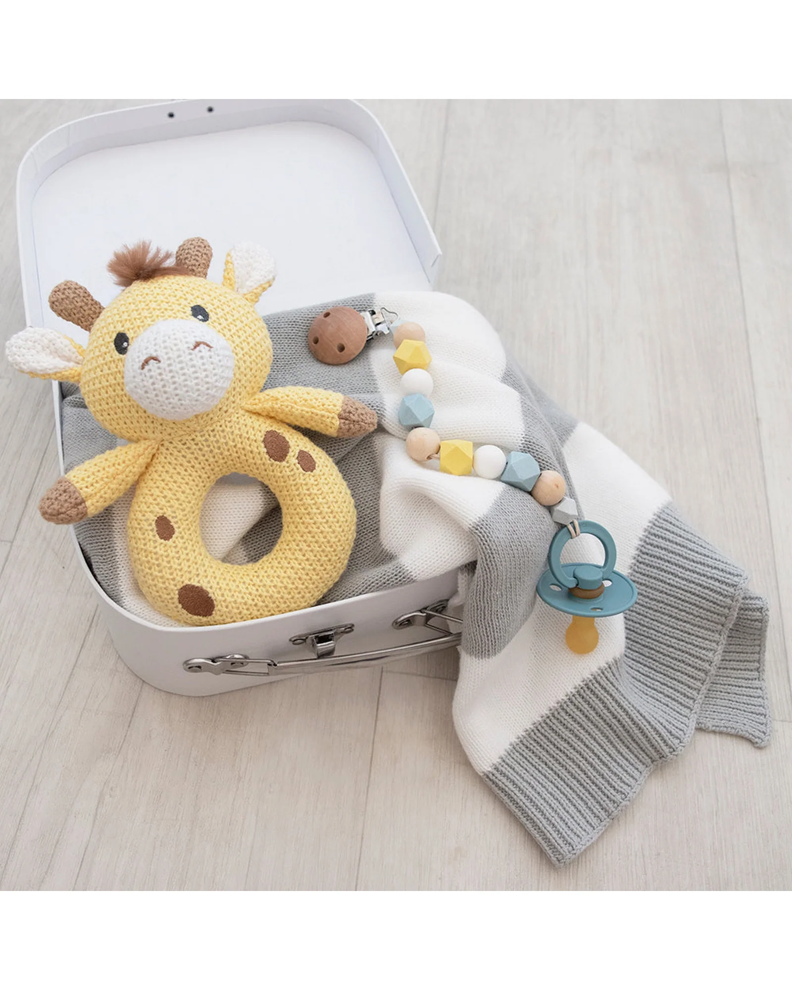 Knitted Ring Rattle Noah the Giraffe - Image 2