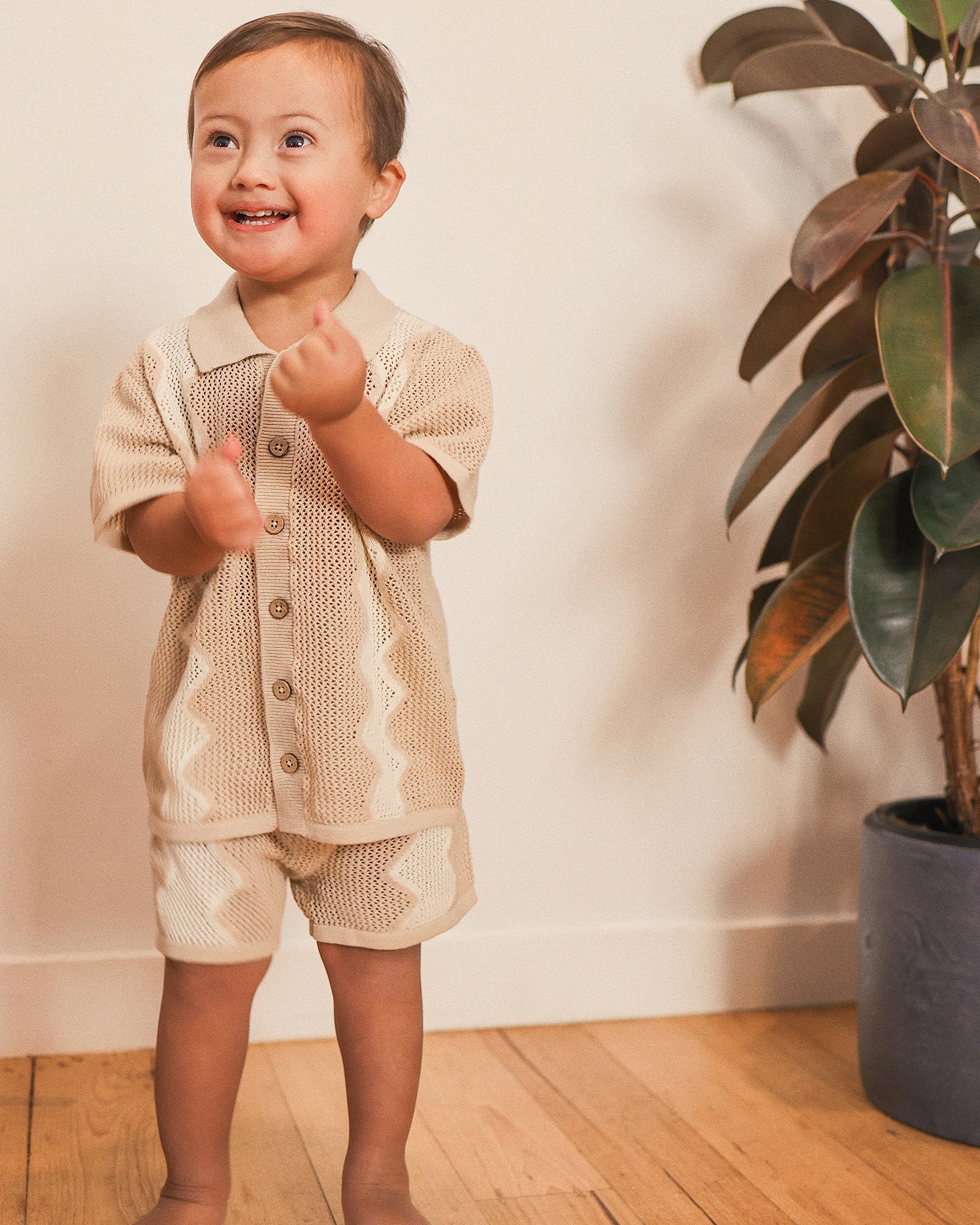Classic Mesh Knit Short Shell - Size 2 - Image 3