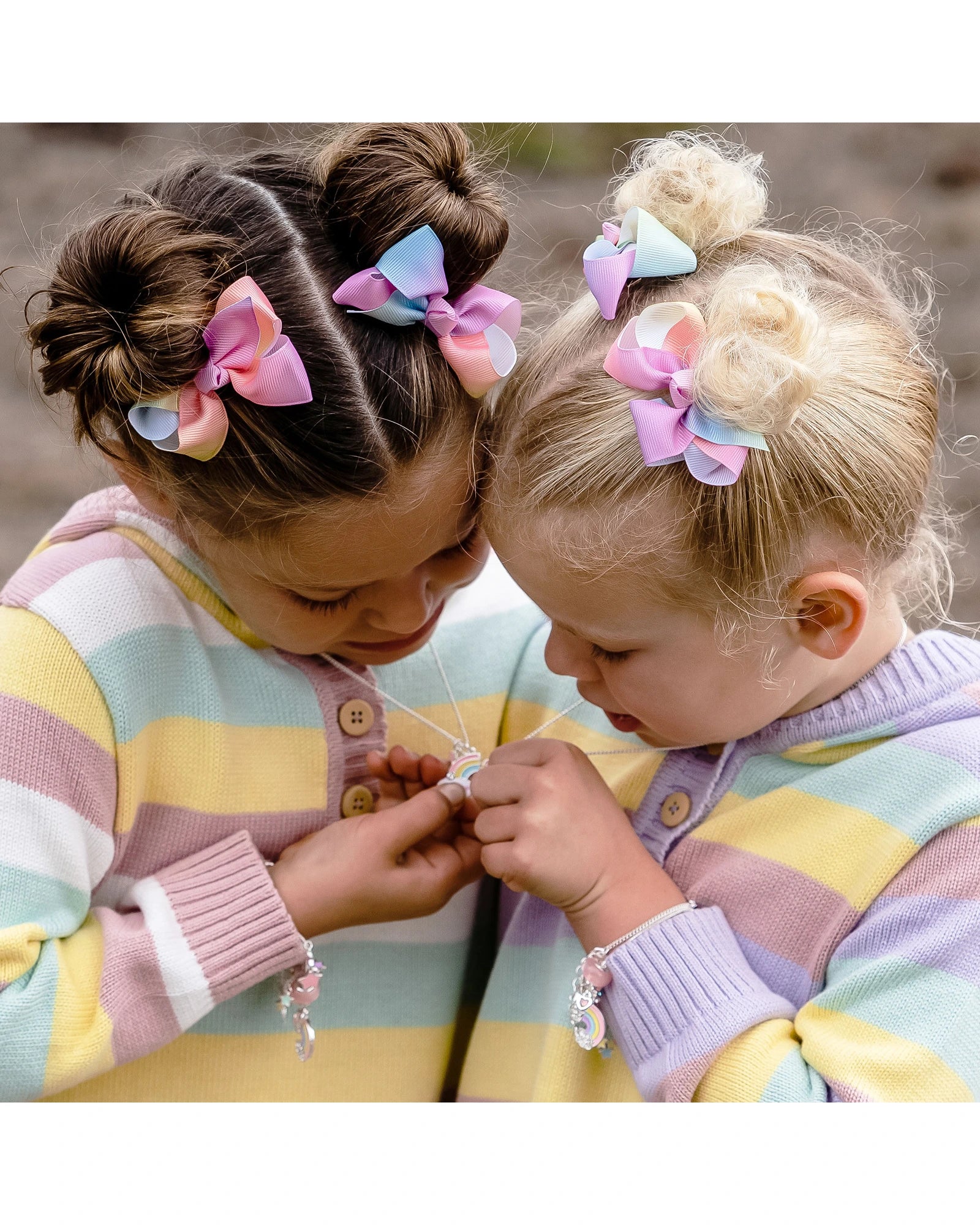 Besties Necklace Set