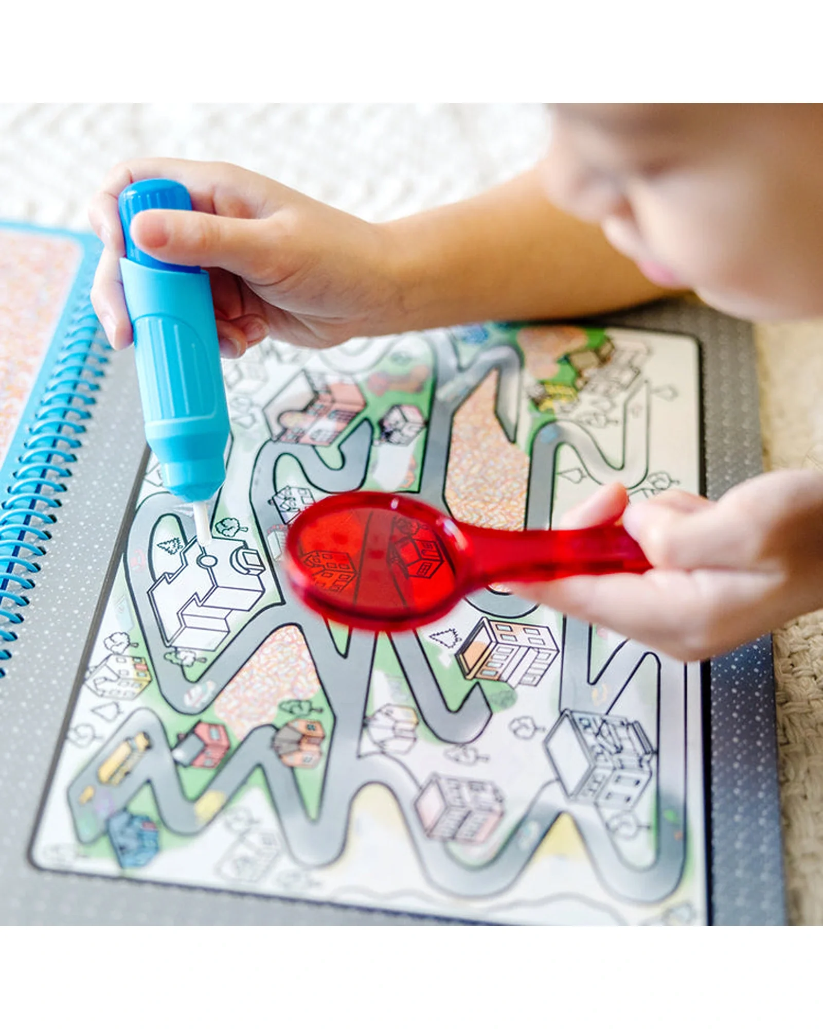 Melissa and Doug Water Wow Around Town Deluxe - Image 2