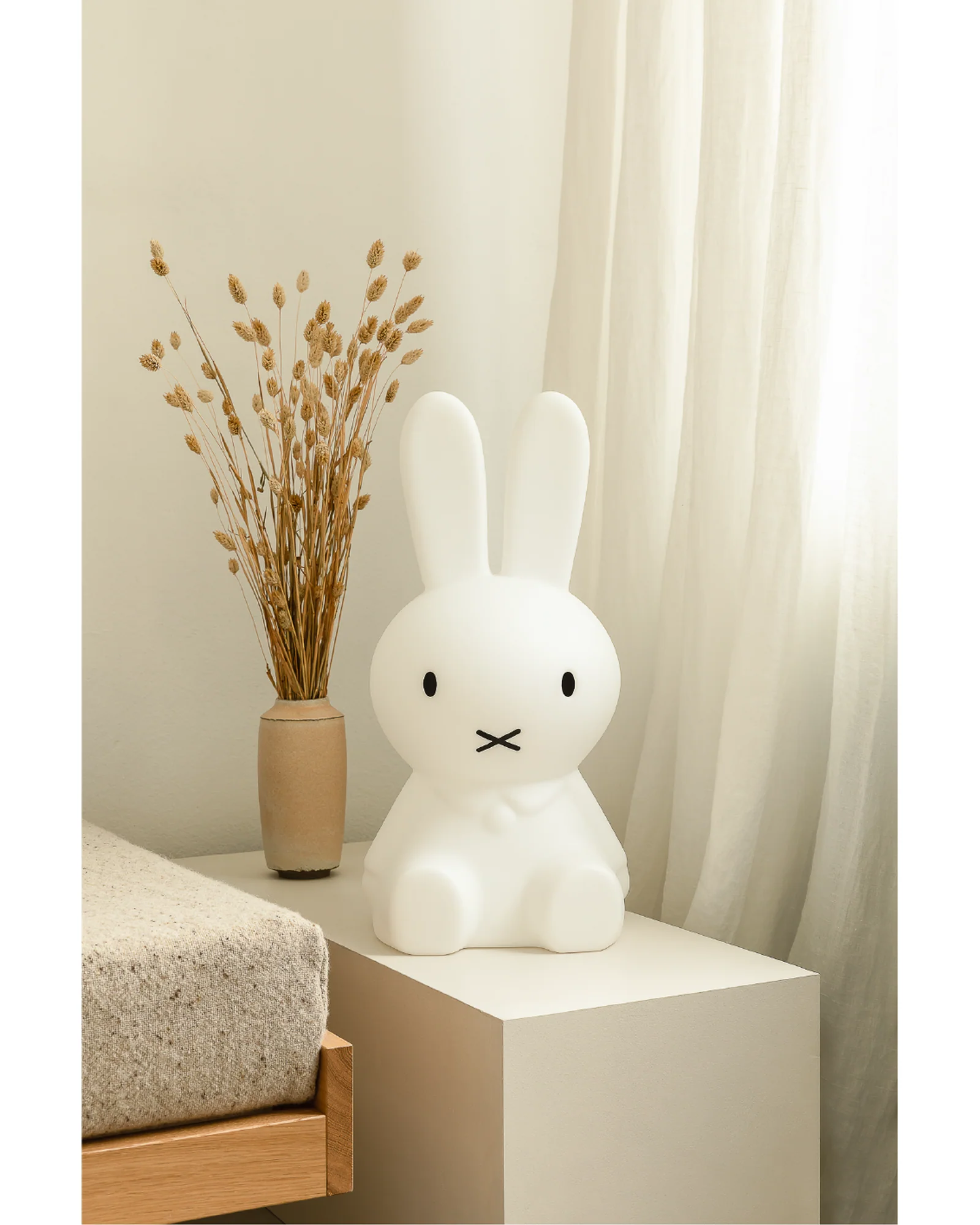Miffy Star Light Lamp - Image 11