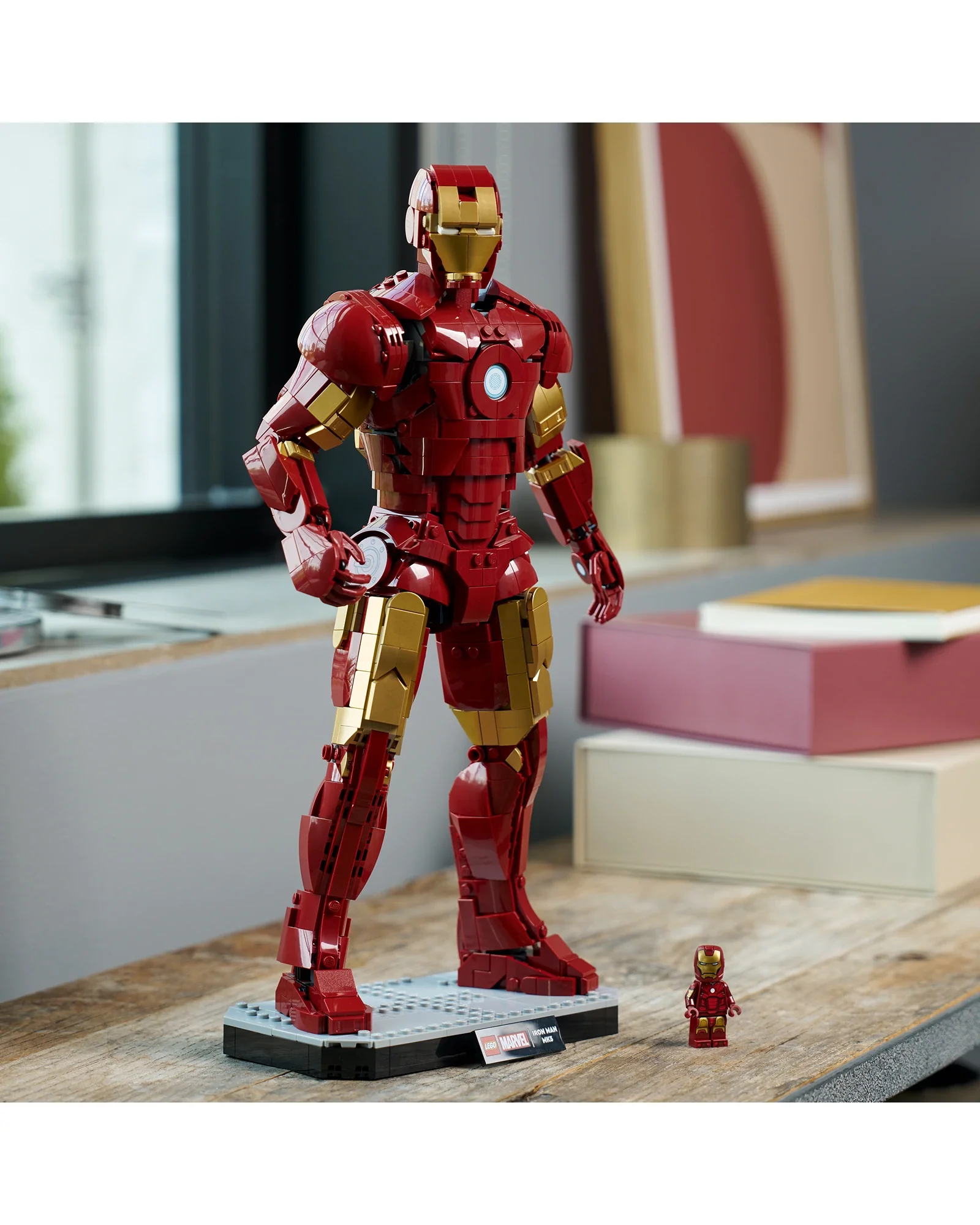 76344 Iron Man Mark 3 Collectors Edition - Image 2