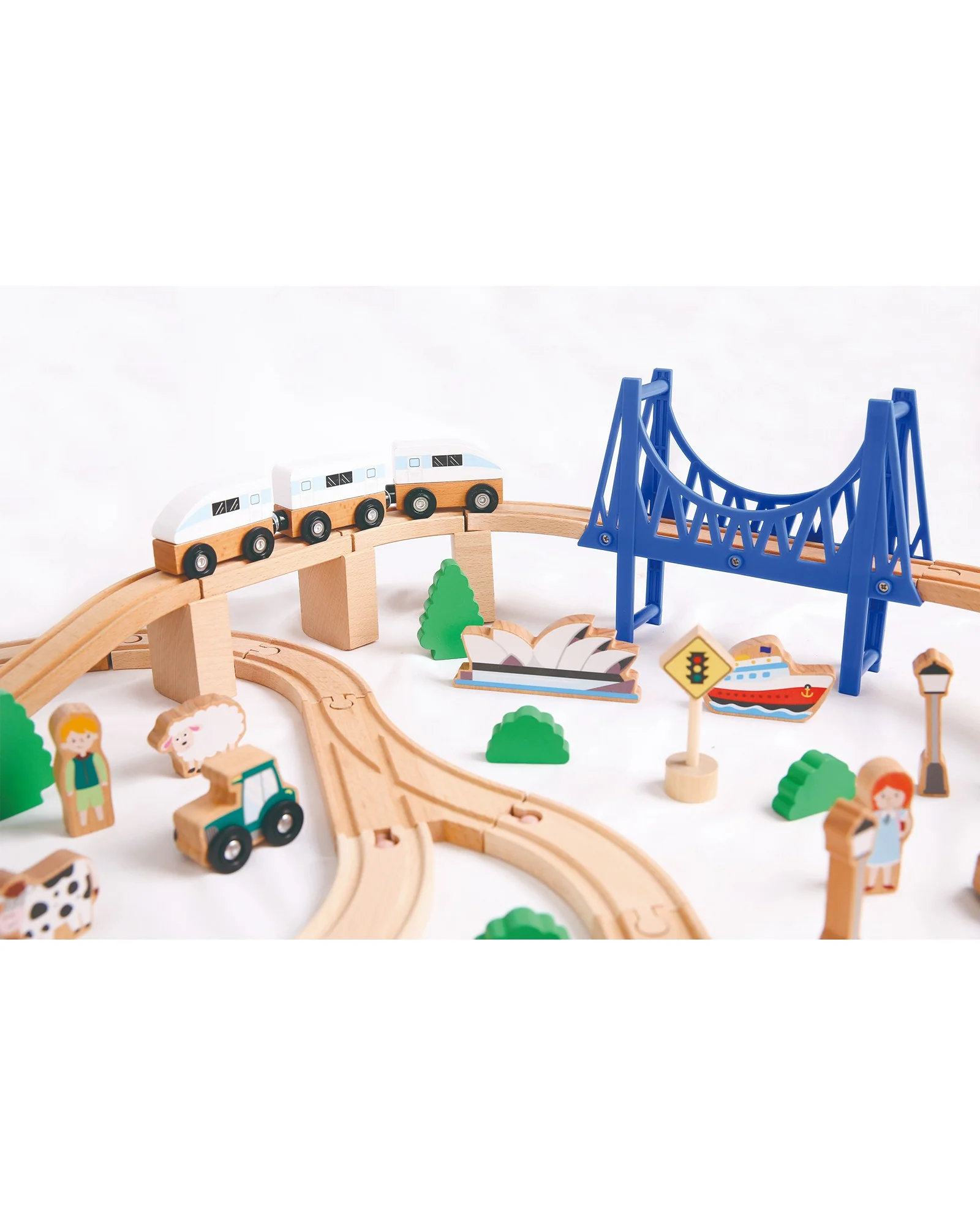Town & Country Train Set - Image 2